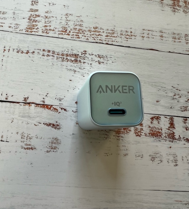Anker社の充電器